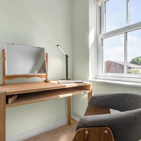 2Br Saunders Rest Wifi Parking Full Kitchen Villa Norwich Exterior photo