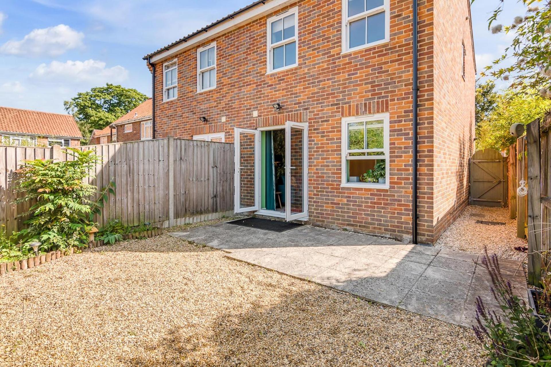 2br Saunders Rest Wifi Parking Full Kitchen Holiday home